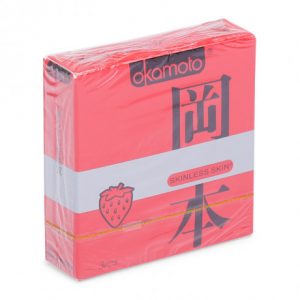 Bao cao su Okamoto Skinless Skin Straberry (3 cái/hộp)